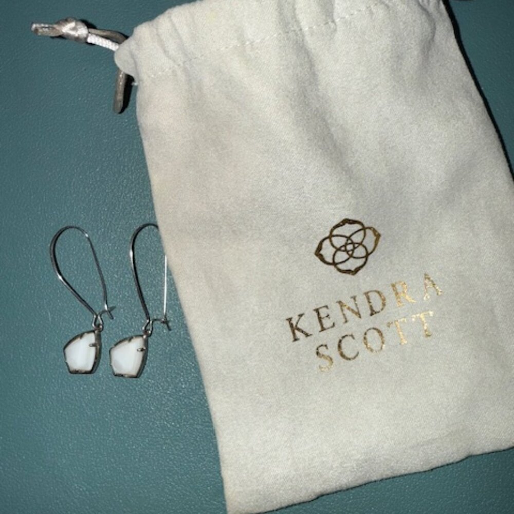 Kendra Scott Drop Earrings
